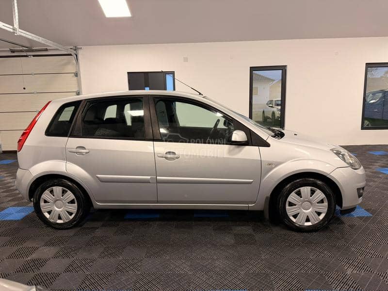 Ford Fiesta 1.4 ReStyle KAONOVA