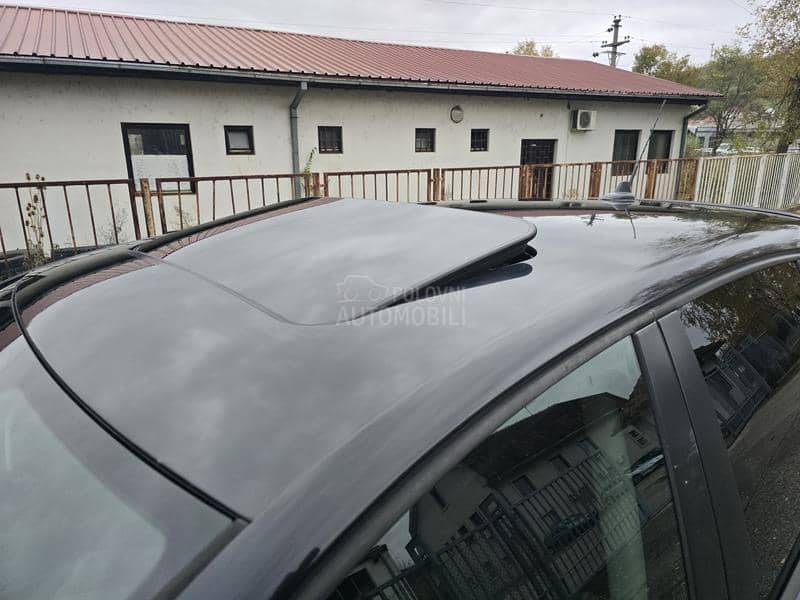 Volkswagen Golf 5 1.4TSI  R LINE