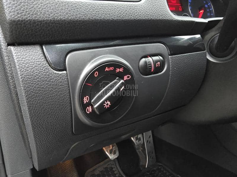 Volkswagen Golf 5 1.4TSI  R LINE