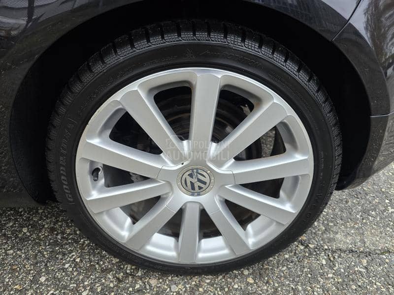 Volkswagen Golf 5 1.4TSI  R LINE