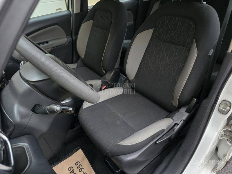 Citroen C3 Picasso resty 1.4b