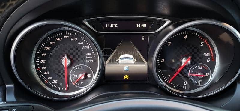 Mercedes Benz A 180 AMG line/NA.VI/RESTA