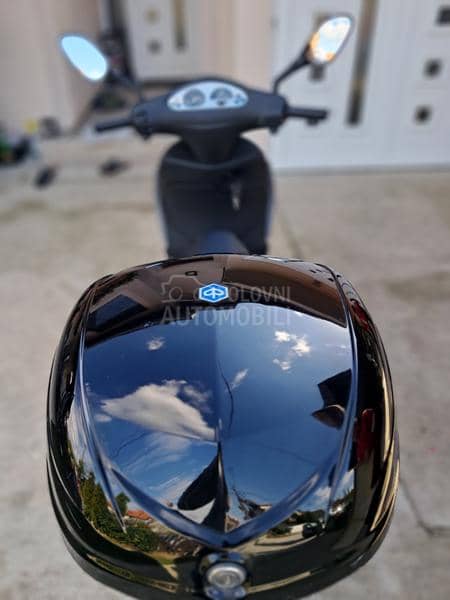Piaggio FLY