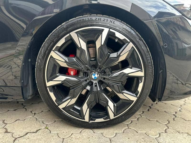 BMW 520 M ProPano Iconic HK