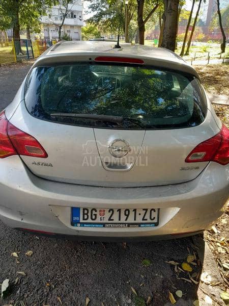 Opel Astra J 1,7 CDTI
