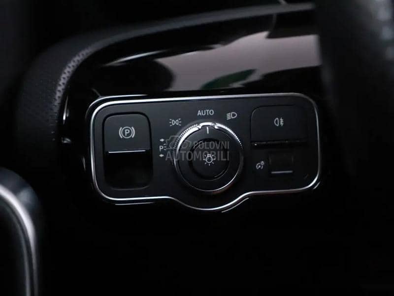 Mercedes Benz A 180 d AMG