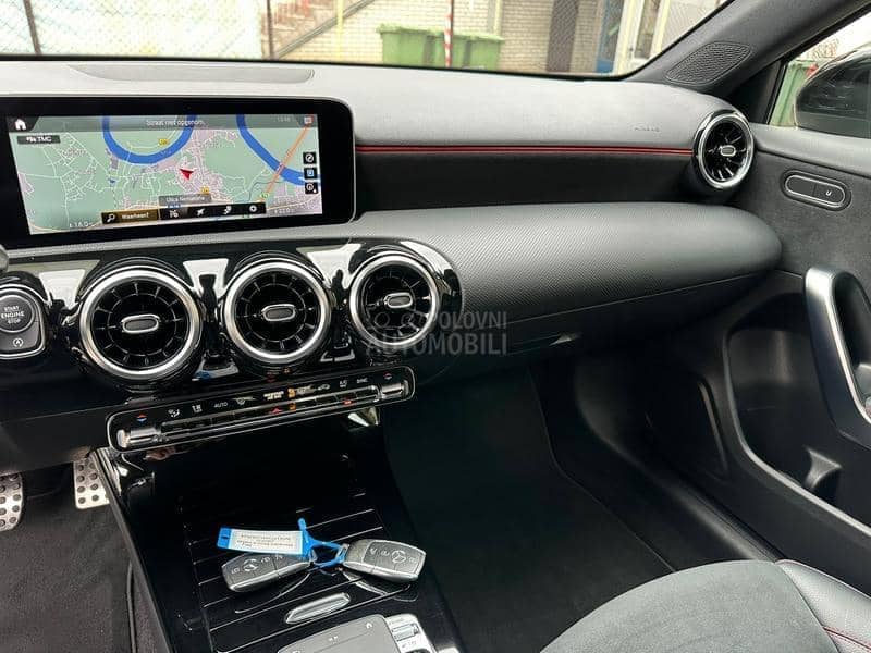 Mercedes Benz A 180 d AMG