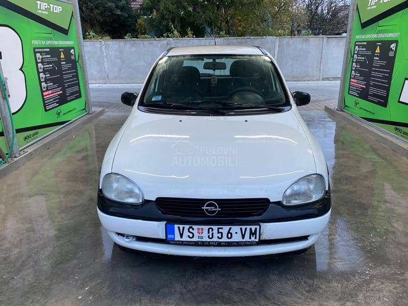 Opel Corsa B 1.0