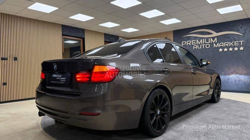 BMW 320 //2.0i//NAV.I//FUL