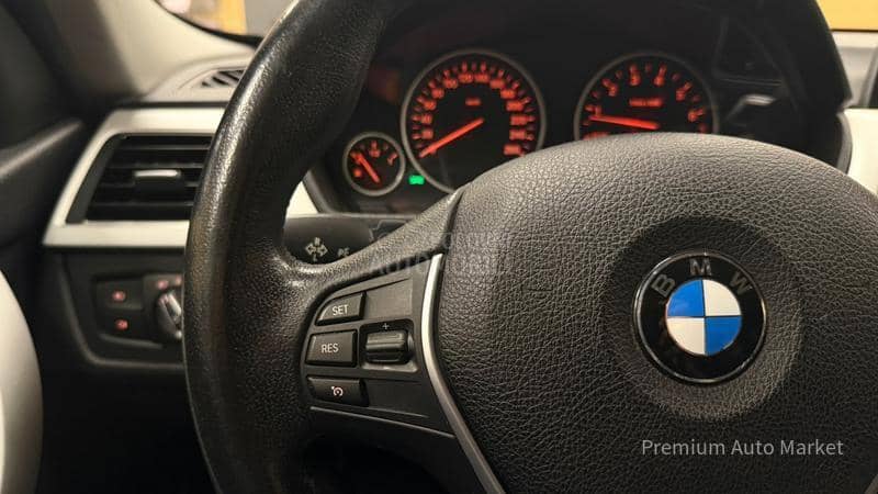 BMW 320 //2.0i//NAV.I//FUL