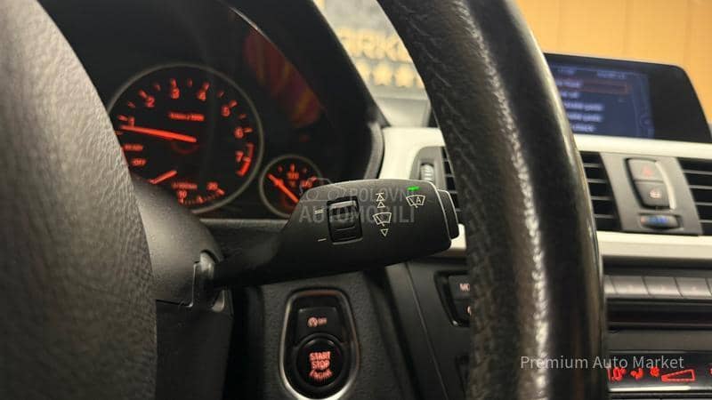 BMW 320 //2.0i//NAV.I//FUL