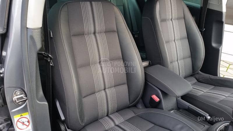 Volkswagen Golf 6 1.6TDI MATCH/KA0 N0V