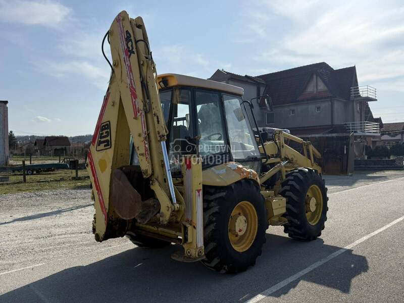 JCB 4CX