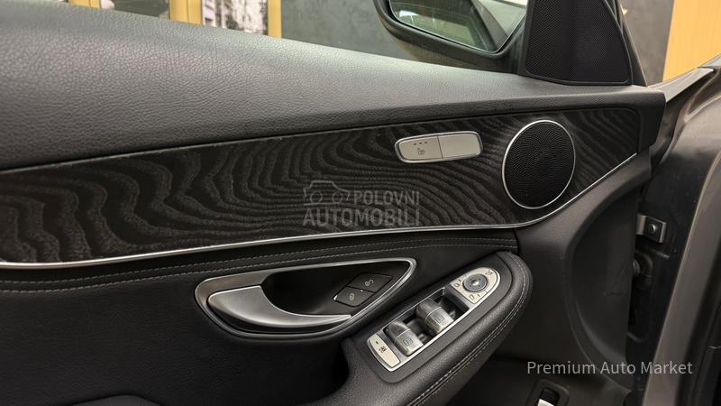 Mercedes Benz C 350e //HIBRID/360/PANO