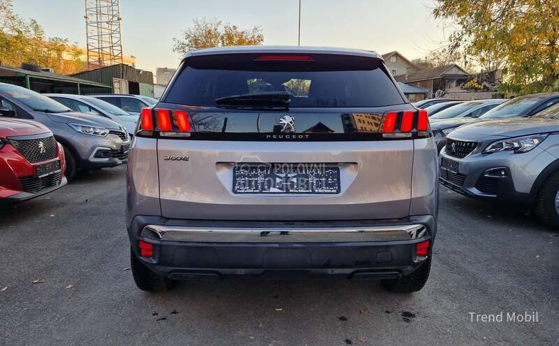 Peugeot 3008 1.2 Bussy AVTOMAT