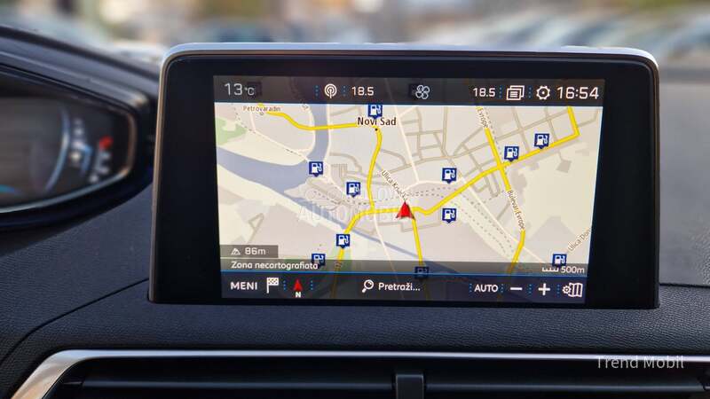 Peugeot 3008 1.2 Bussy AVTOMAT