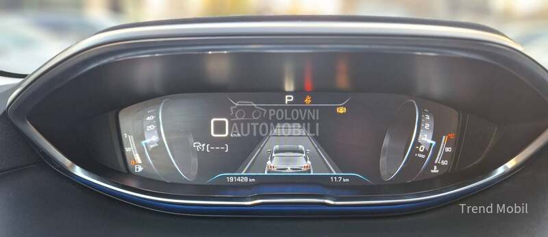 Peugeot 3008 1.2 Bussy AVTOMAT