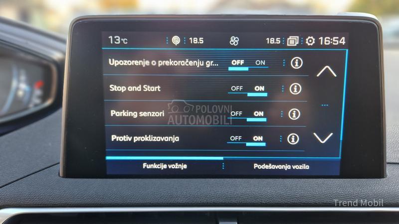 Peugeot 3008 1.2 Bussy AVTOMAT