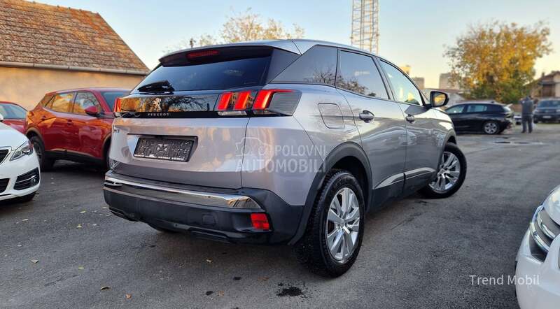 Peugeot 3008 1.2 Bussy AVTOMAT