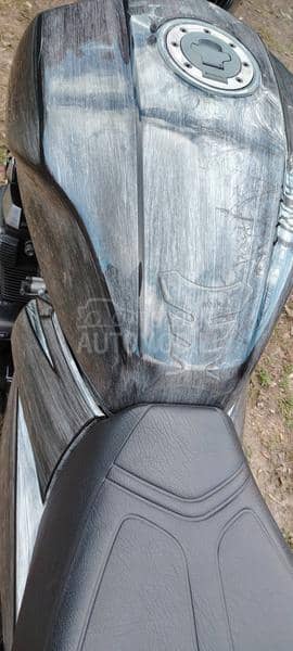 Suzuki GSX1400   U N I K A T