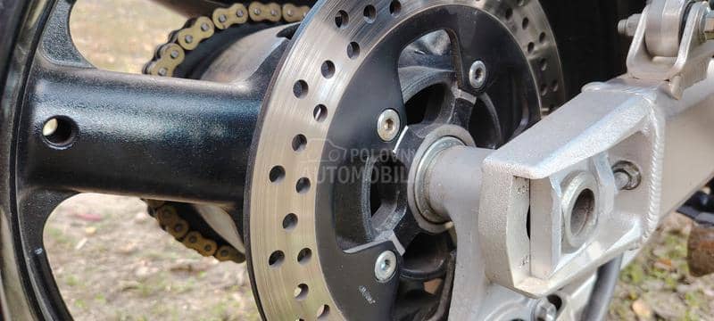 Suzuki GSX1400   U N I K A T