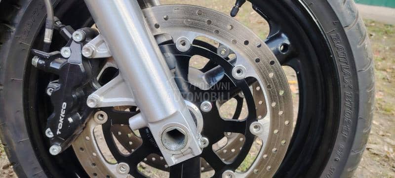 Suzuki GSX1400   U N I K A T