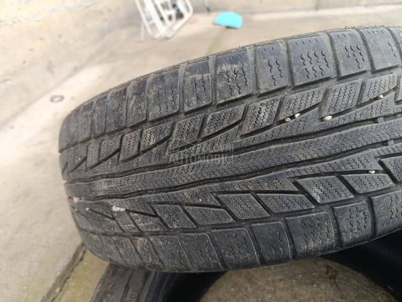 Nankang 205/55 R16 Zimska