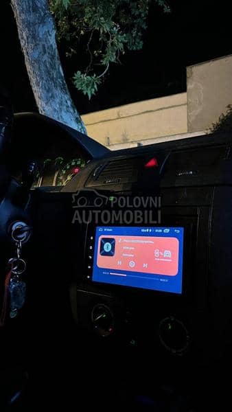 Škoda Fabia Comfort oprema