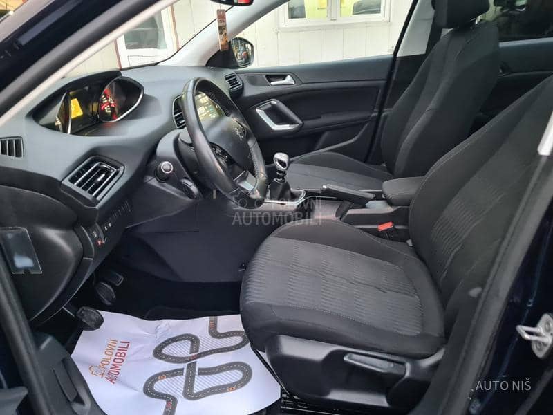 Peugeot 308 1.6 HDI PREMIUM