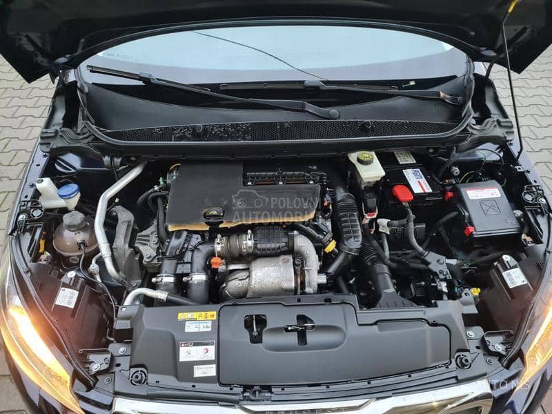 Peugeot 308 1.6 HDI PREMIUM