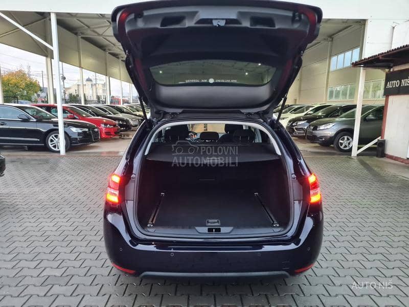 Peugeot 308 1.6 HDI PREMIUM