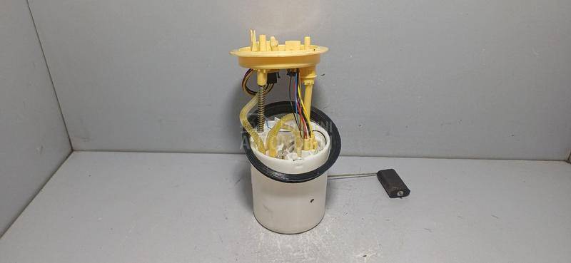 PUMPA GORIVA U REZERVOARU