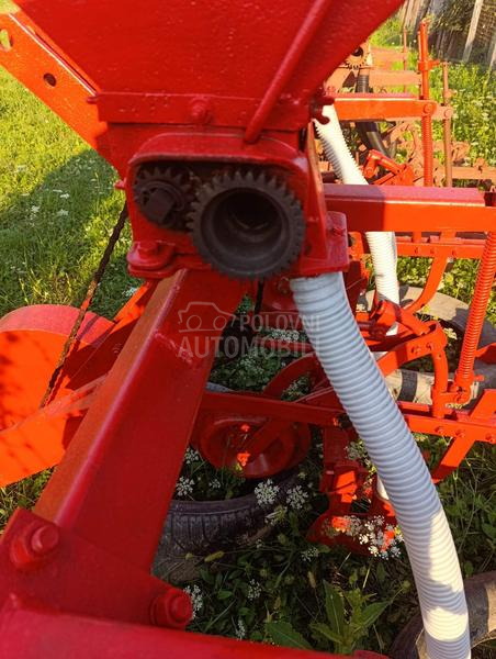 IMT Špatač 644 dvoredni