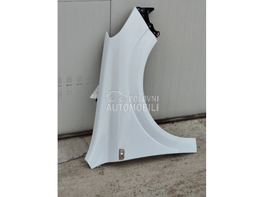 Desno krilo Y474 za Opel Astra H od 2004. do 2012. god.