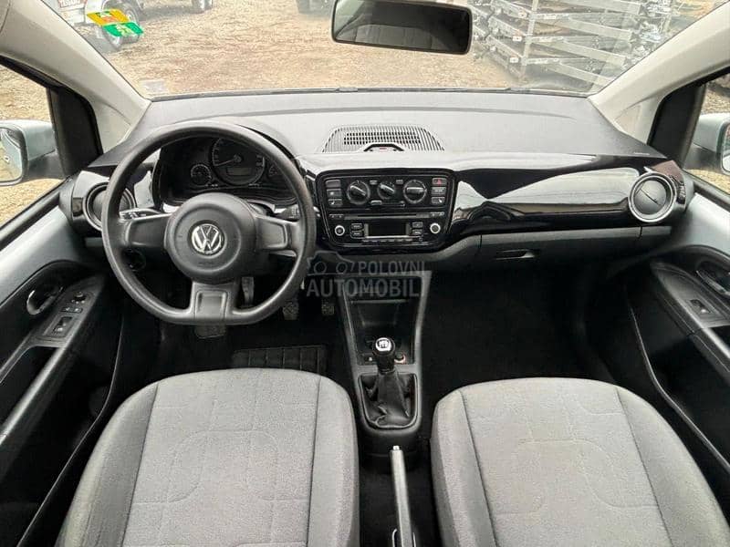 Volkswagen up! 