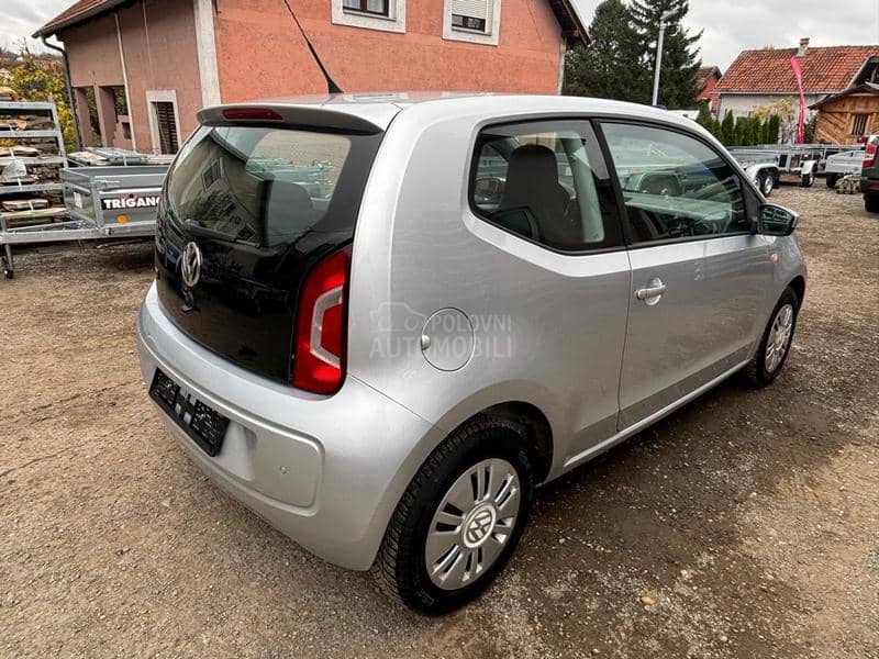 Volkswagen up! 