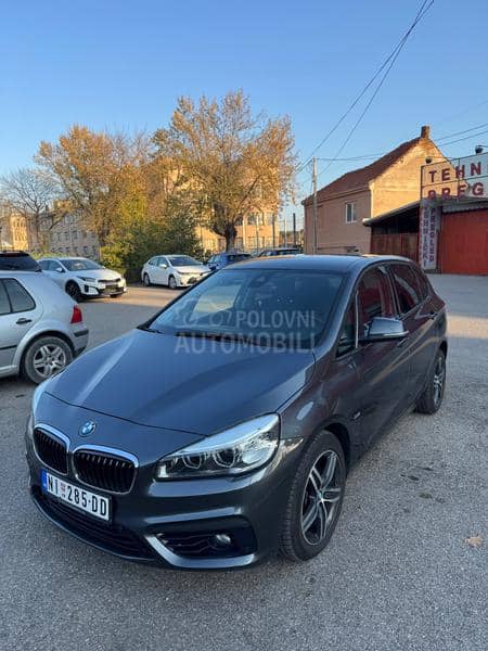 BMW 218 2.0
