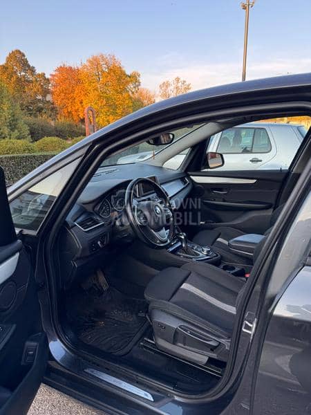 BMW 218 2.0