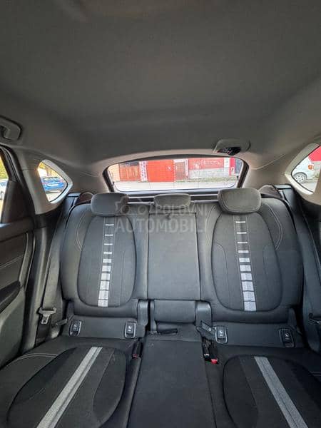 BMW 218 2.0