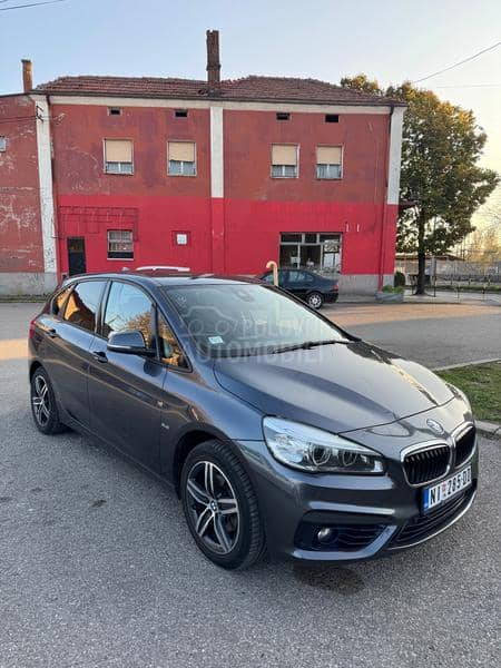BMW 218 2.0