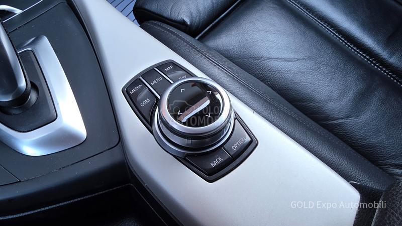 BMW 118 2.0F20  AUT FUL KOZA