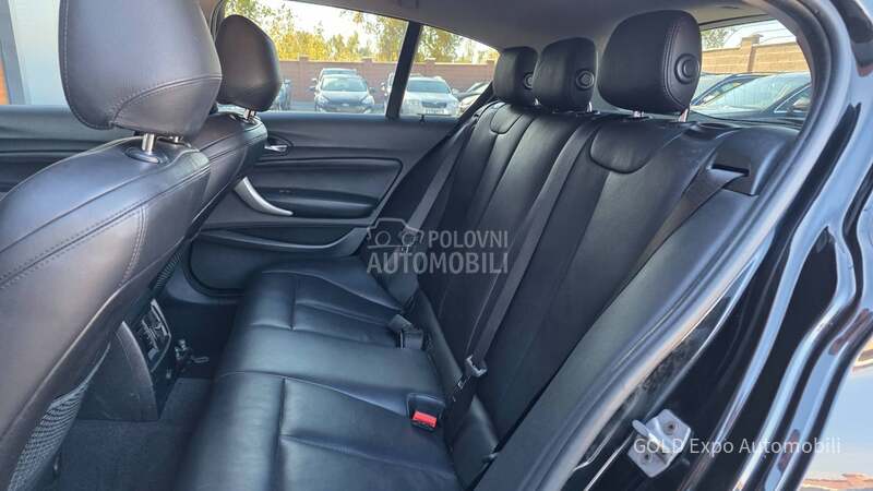 BMW 118 2.0F20  AUT FUL KOZA