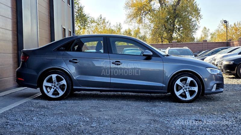 Audi A3 1.6 S-TRONIC SPORT
