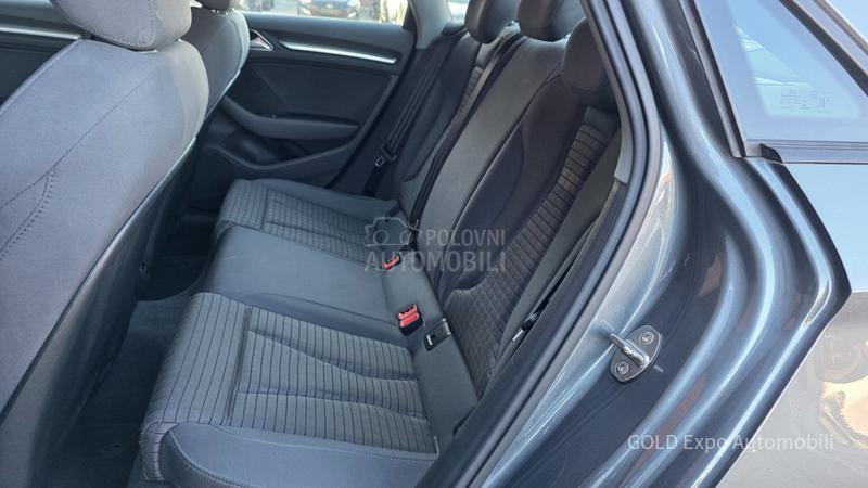 Audi A3 1.6 S-TRONIC SPORT