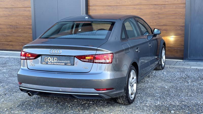 Audi A3 1.6 S-TRONIC SPORT
