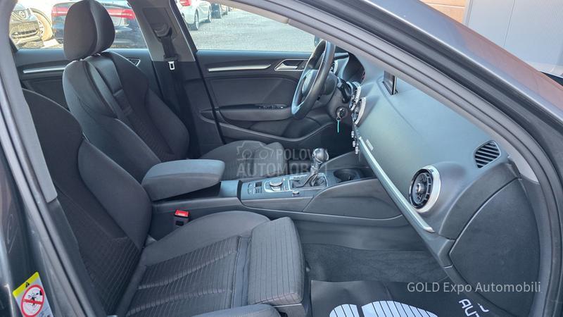 Audi A3 1.6 S-TRONIC SPORT