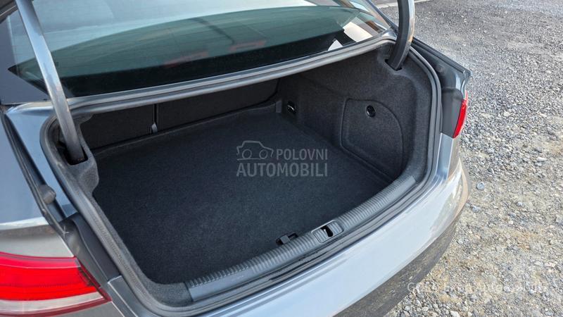 Audi A3 1.6 S-TRONIC SPORT