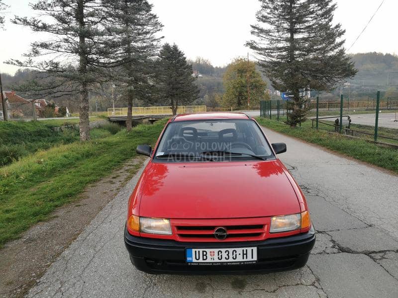 Opel Astra F 1.4