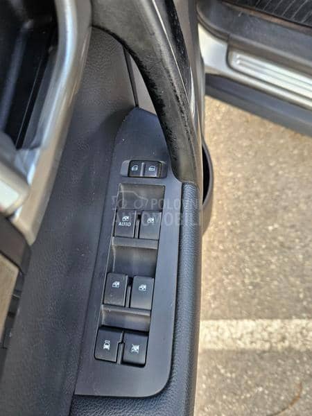 Chevrolet Captiva 2.0 d  4x4