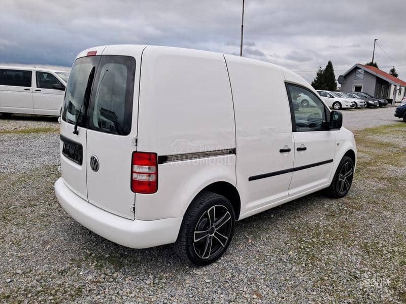 Volkswagen Caddy 1.6 TDI/KOŽA/NAVI
